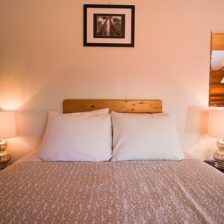 Cedar Haven Cabins And Resort Clearwater Bagian luar foto