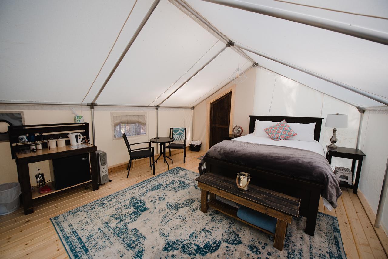 Cedar Haven Cabins And Resort Clearwater Bagian luar foto
